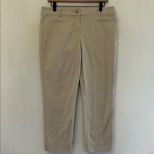 Ann Taylor cropped khaki pants Size 8 EUC